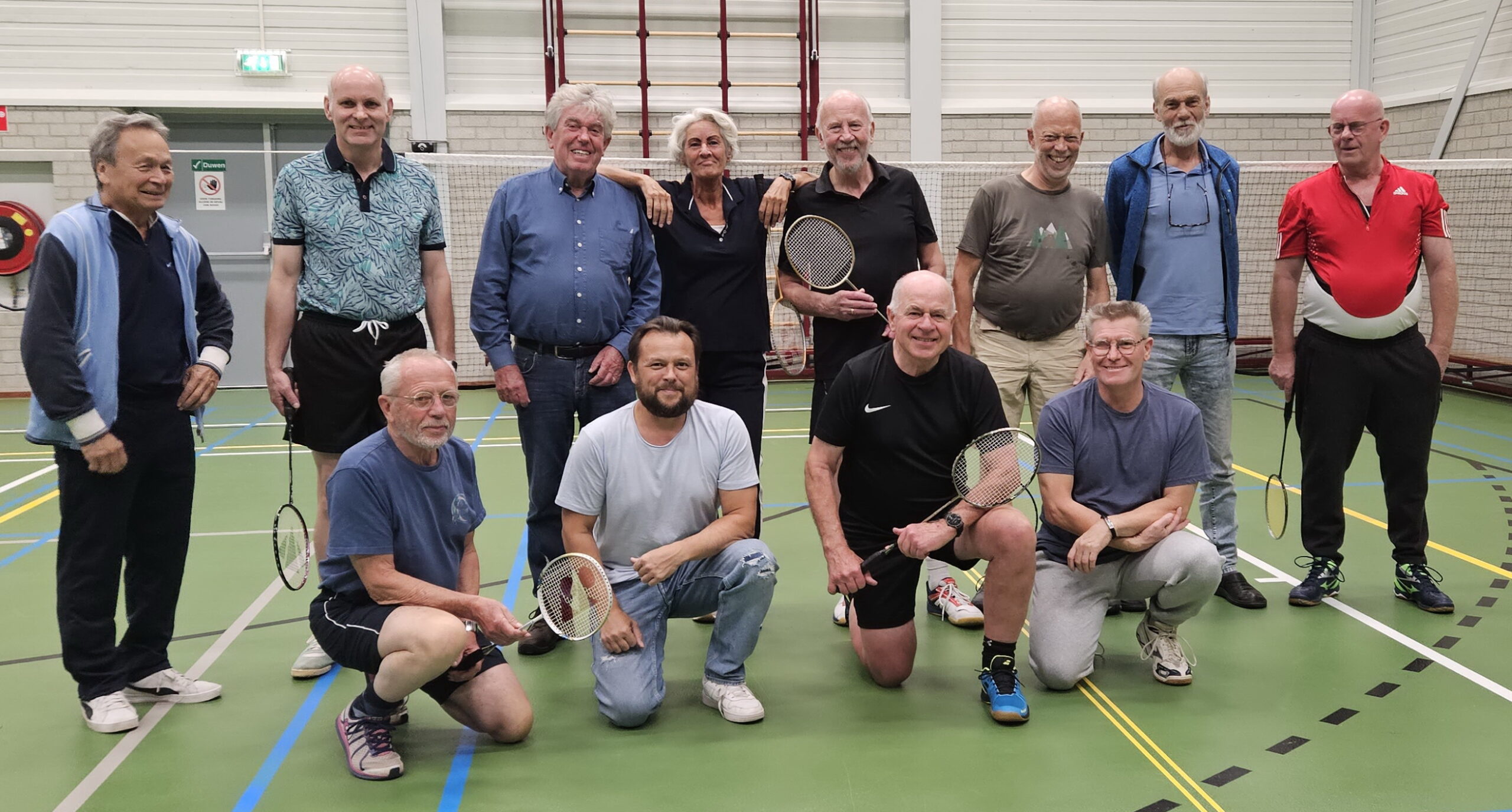 BADMINTON OVERDAG VOOR 55+ SENIOREN, GROOT SUCCES!